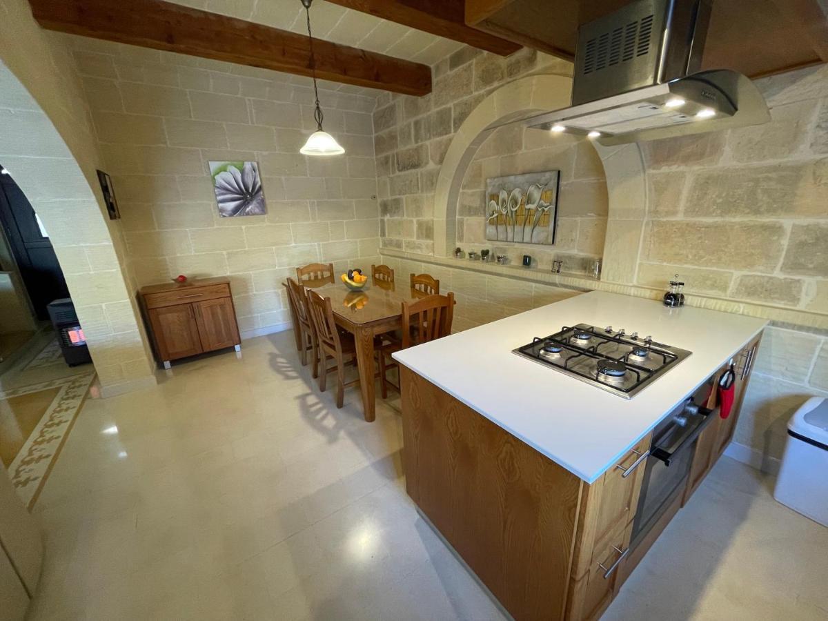 Gilju B&B Xagħra Εξωτερικό φωτογραφία